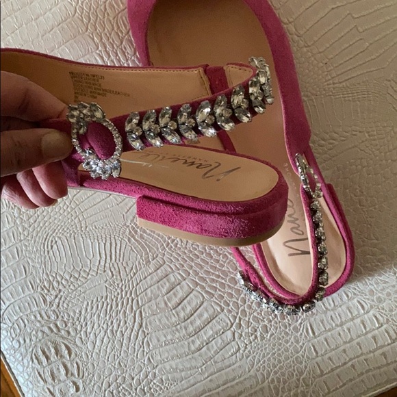 Pink flats with silver embellishments - Picture 2 of 2